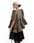 Фото #3 товара Ghospell asymmetric ruched top in leopard print