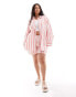 ASOS DESIGN Curve pull on short in red deckchair stripe