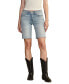 Фото #1 товара Women's Denim Raw-Hem Bermuda Shorts