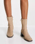 & Other Stories – Lederstiefel mit Absatz in Beige