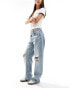 Фото #13 товара ASOS DESIGN mid rise baggy boyfriend jeans with knee rips in light vintage wash