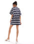 ASOS DESIGN satin oversized mini tshirt dress in navy stripe Синий, 46 - фото #3