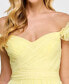 Фото #1 товара Juniors' Rosette Off-The-Shoulder Tulle Gown, Created for Macy's