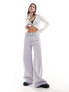 Фото #3 товара Weekday Duchess low waist loose fit baggy jeans in light blue lavender wash