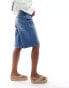 ASOS DESIGN – Jeans-Jorts in verwaschenem Mittelblau mit weitem, langem Schnitt