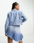Фото #6 товара Hollister cropped denim jacket in mid wash blue