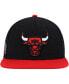 Men's Black, Red Chicago Bulls Side Core 2.0 Snapback Hat