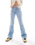 Wrangler flared jeans in light blue with front pockets