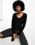 Фото #2 товара Vero Moda long sleeve ribbed v neck top with lettuce edge in black