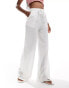 Фото #1 товара In The Style linen mix wide leg drawstring trousers in white