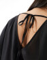 Фото #2 товара ASOS DESIGN Curve long sleeve v neck trapeze top in black