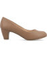 Women's Luu Round Toe Pumps