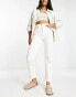 Фото #1 товара & Other Stories stretch tapered leg jeans in white - EXCLUSIVE