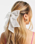 Фото #1 товара ASOS DESIGN hair bow in white with pearls