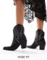 Фото #1 товара Glamorous Wide Fit western ankle boots in black