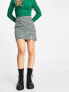 Фото #4 товара New Look a line mini skirt in green retro print