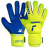 Фото #1 товара Goalkeeper gloves Reusch Attrakt Duo Ortho-Tec M 52 70 050 2199