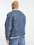 Фото #5 товара Levi's sherpa trucker jacket in light blue wash