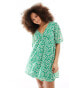 Wednesday's Girl deep v floral print mini smock dress in green grün, 2XS - фото #3