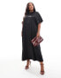 Фото #2 товара ASOS DESIGN Curve satin oversized midi tshirt dress