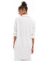 Esmee Exclusive textured oversized beach shirt co-ord in white weiß, 34 - фото #2