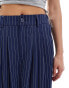 Фото #4 товара Extro & Vert highwaisted pleated palazzo trousers in blue pinstripe co-ord