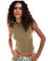 Фото #1 товара COLLUSION textured slash neck vest in khaki