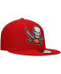 Men's Red Tampa Bay Buccaneers Elemental 59FIFTY Fitted Hat Красный, 7 1/8 - фото #4