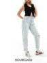 Фото #1 товара ASOS DESIGN Hourglass relaxed mom jean in light blue with rip