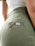 Фото #9 товара Levi's Pleated trouser shorts in green