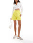 Фото #2 товара ASOS DESIGN high waisted tailored crepe short in yellow