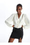 LCW Vision V Yaka Düz Uzun Kollu Crop Kadın Bluz