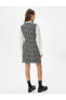 Mini Tüvit Elbise Çift Kumaş Kullanımlı Renk Kontrastlı Fiyonk Detaylı Fırfırlı Dik Yaka