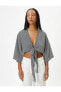 Oversize Crop Kimono Bluz Kruvaze Geniş 3/4 Kol Kaz Ayağı Desenli Bağlama Detaylı