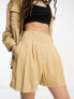 Фото #2 товара ASOS DESIGN Petite seamed waist short with linen in neutral
