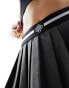 Фото #3 товара The Couture Club emblem pleated tennis mini skirt in charcoal