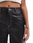 Фото #4 товара Vero Moda leather look wide leg dad trouser in black with contrast white stitching