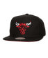 Men's Black Chicago Bulls Shattered Snapback Hat