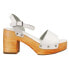 Фото #1 товара Corkys Country Club Wood Platform Womens White Casual Sandals 81-0014-WHTE