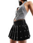 Фото #1 товара Pull&Bear eyelet detail pleated mini skirt in black