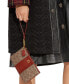 Фото #7 товара Кошелек Coach Signature Coated Wristlet