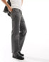 Фото #1 товара Levi's 555 '96 relaxed straight fit jeans in dark grey wash