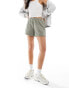 Nike French Terry shorts in grey grau, XS - фото #1