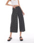 Фото #3 товара ASOS DESIGN Tall plisse wide trouser culottes in polka dot