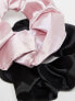 Pieces 2 pack scrunchies in black and pink