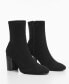 ფოტო #1 პროდუქტის Women's Round-Toe Heeled Ankle Boots