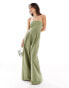 Фото #1 товара Pretty Lavish strapless jumpsuit with pockets in moss green