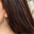 Фото #3 товара Luxury round silver earrings AGUC787