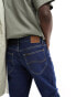 Фото #6 товара Lee Oscar relaxed tapered fit jeans in blue nostalgia dark wash