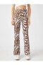 Фото #3 товара Kadın Pencere Detaylı Zebra Desenli Ispanyol Paça Pantolon 2sal40005ık